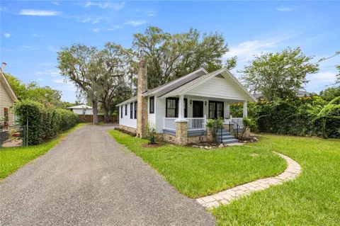 18 SE 14TH AVENUE