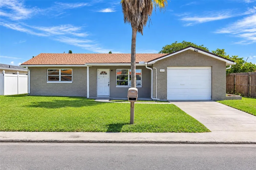 1300 MAYBURY DRIVE Holiday, FL 34691