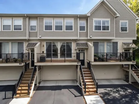 4735 Victor Path #10