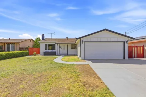 36173 Cedar Boulevard