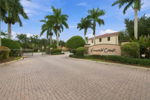 12436 NW Emerald Creek Mnr