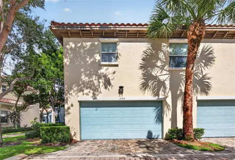 4182 Cascada Cir
