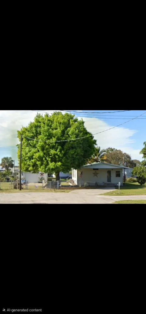 1122 Trout Street