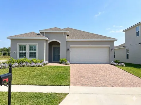 2121 Preston LN