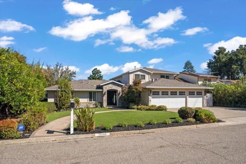 13560 Howen Drive
