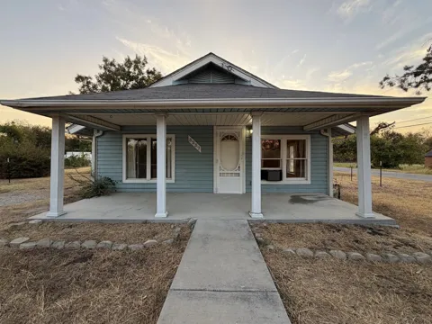 3237 Dakota Trail