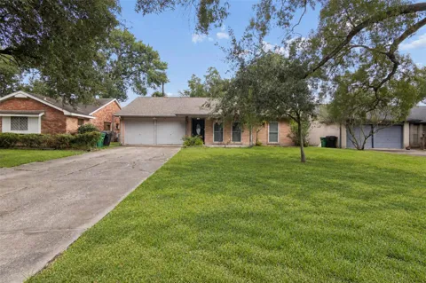 5914 Willowbend Boulevard