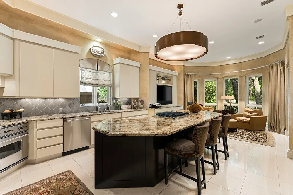 4005 Enclave Mesa Circle Austin, TX 78731