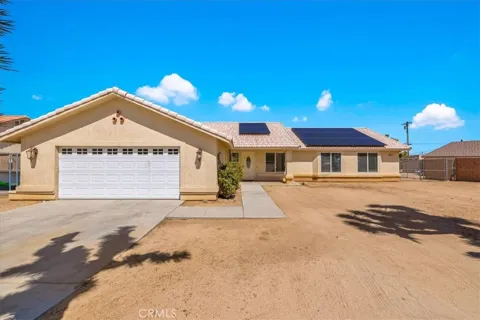 58318 Yucca Trail