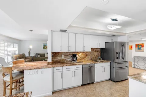 4001 OCEAN BOULEVARD #306