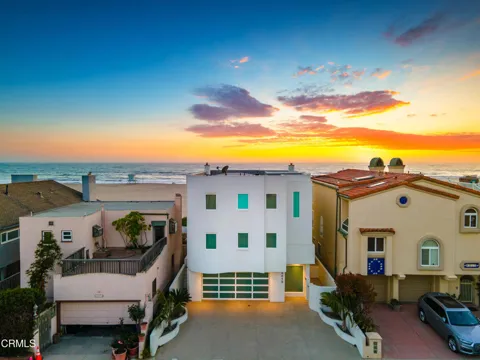 4015 Ocean Drive