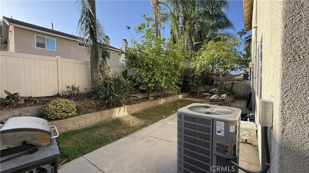 349 Settlers Rd Upland, CA 91786