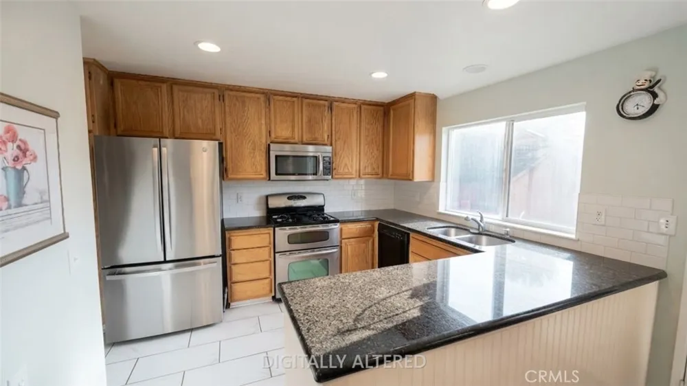 349 Settlers Rd Upland, CA 91786
