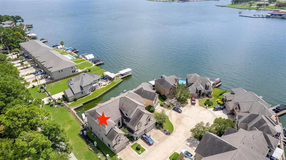 358 Old Aqua Landing E Conroe, TX 77356