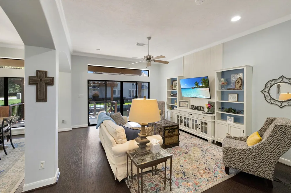 358 Old Aqua Landing E Conroe, TX 77356