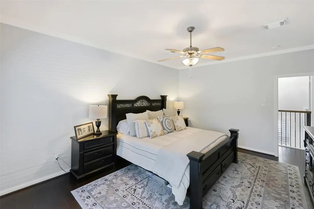358 Old Aqua Landing E Conroe, TX 77356