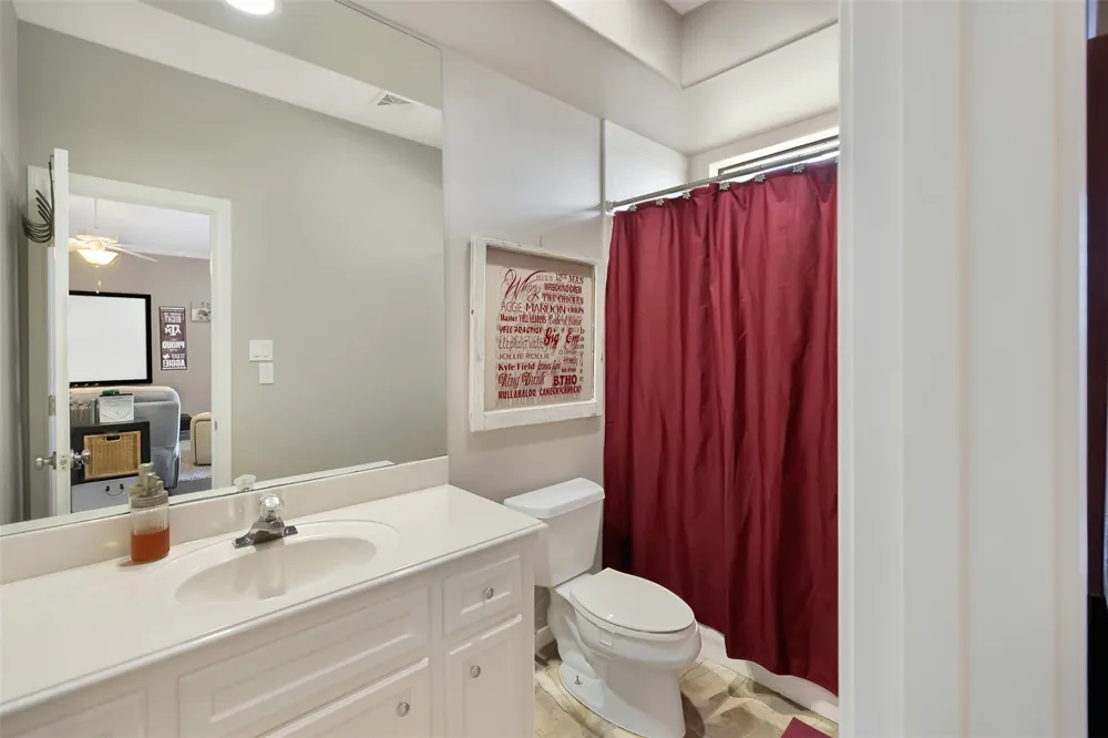 358 Old Aqua Landing E Conroe, TX 77356
