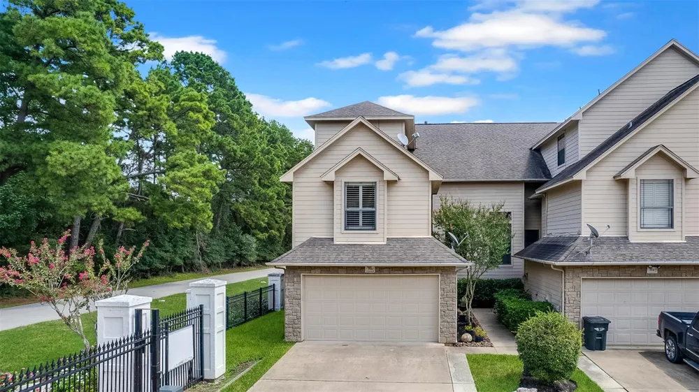358 Old Aqua Landing E Conroe, TX 77356