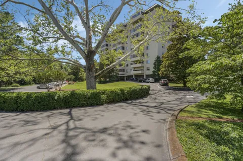 105 Leake Ave #25