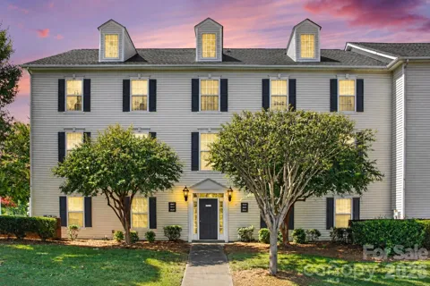 3845 Carl Parmer Drive