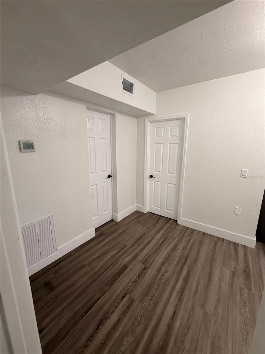 5808 LOIS AVENUE Tampa, FL 33614