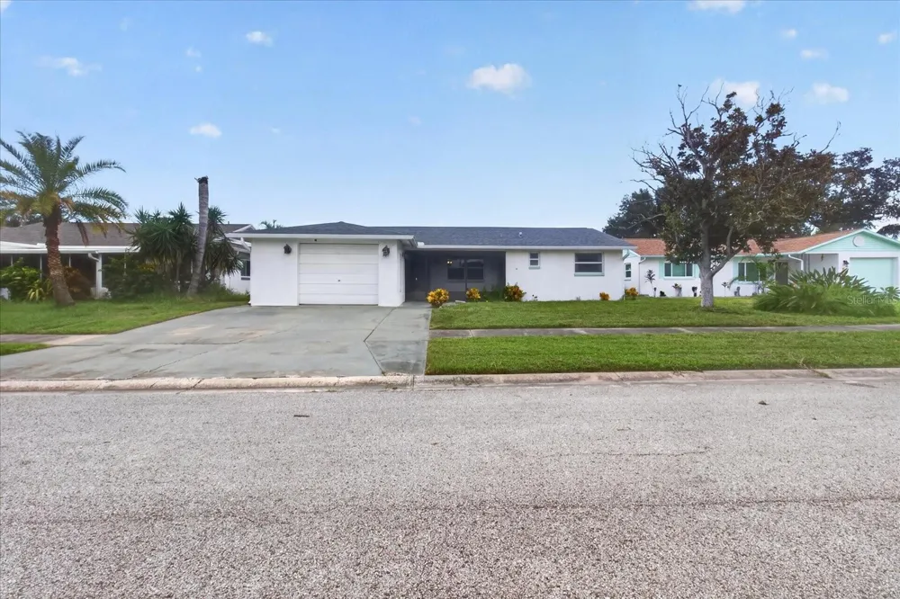 2217 HARRISON DRIVE Holiday, FL 34691