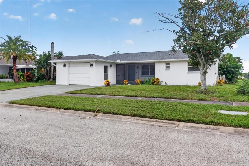 2217 HARRISON DRIVE Holiday, FL 34691
