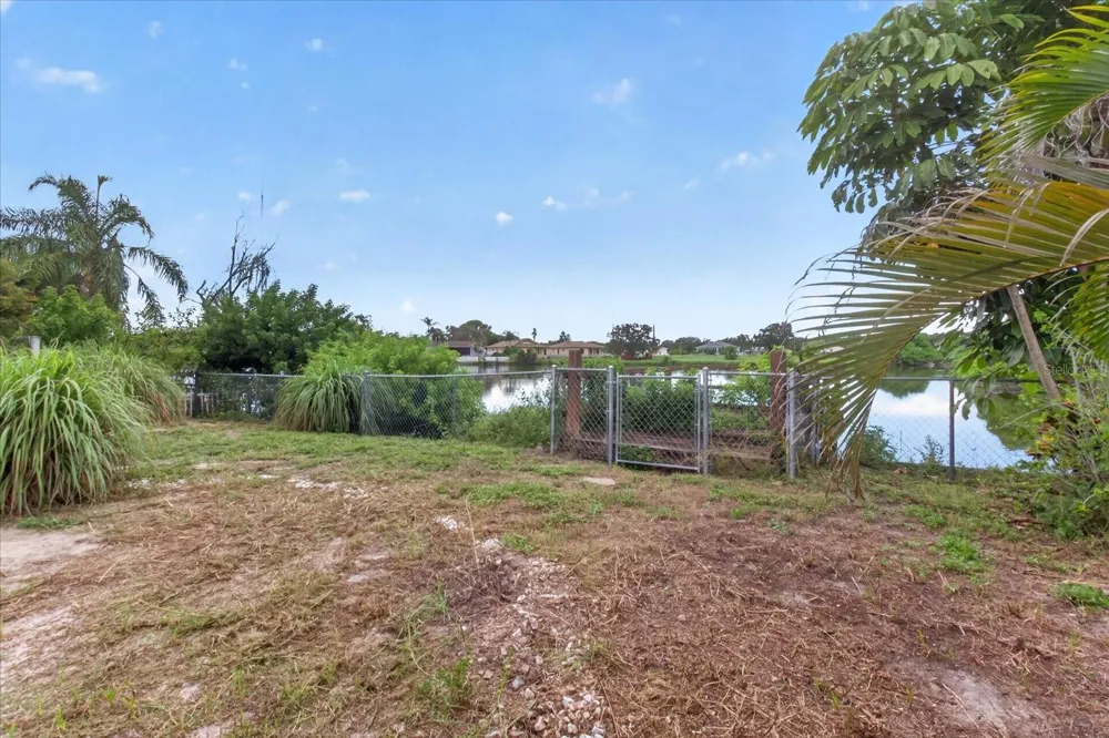 2217 HARRISON DRIVE Holiday, FL 34691