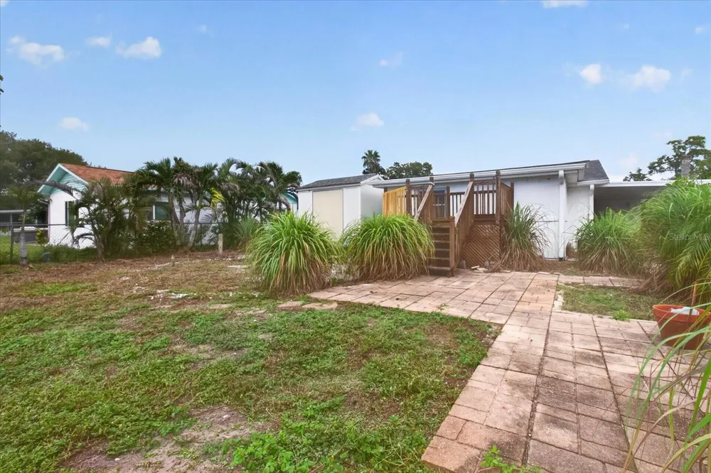 2217 HARRISON DRIVE Holiday, FL 34691