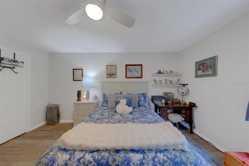 4325 AEGEAN DRIVE #130B Tampa, FL 33611