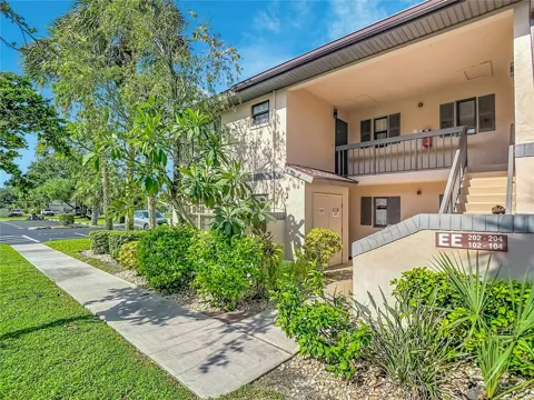 19505 QUESADA AVENUE #EE204
