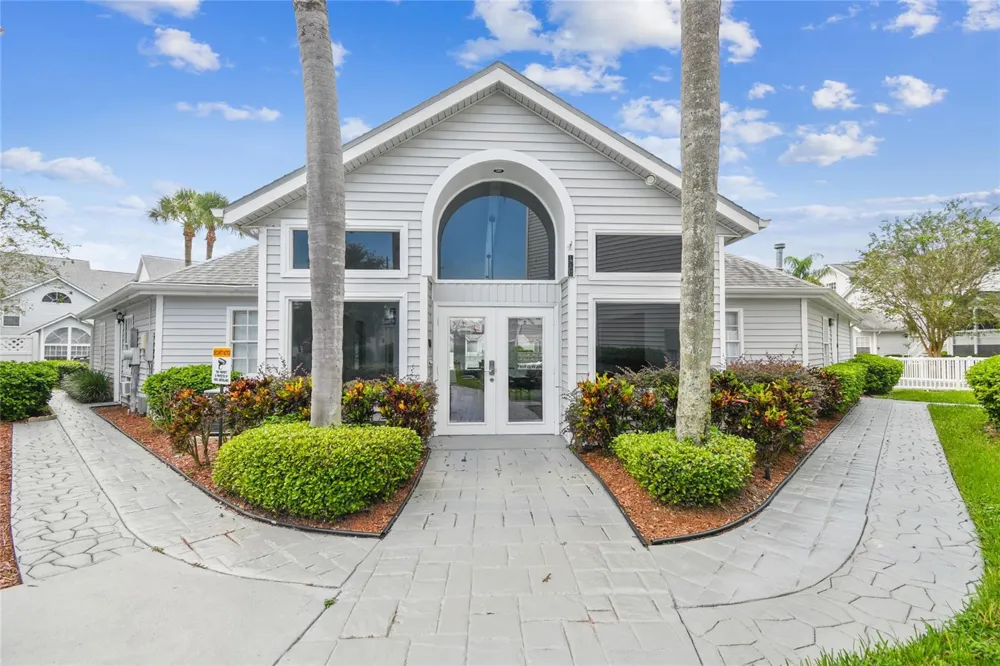 12291 ARMENIA GABLES CIRCLE Tampa, FL 33612
