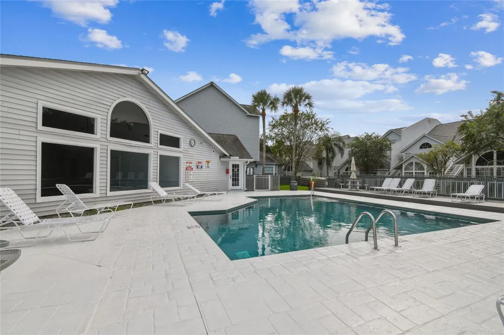 12291 ARMENIA GABLES CIRCLE Tampa, FL 33612