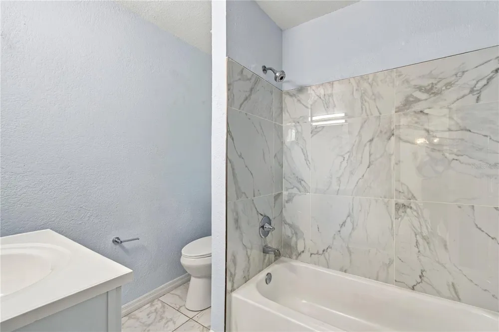 12291 ARMENIA GABLES CIRCLE Tampa, FL 33612