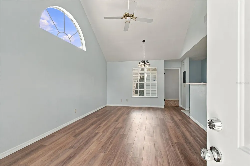 12291 ARMENIA GABLES CIRCLE Tampa, FL 33612