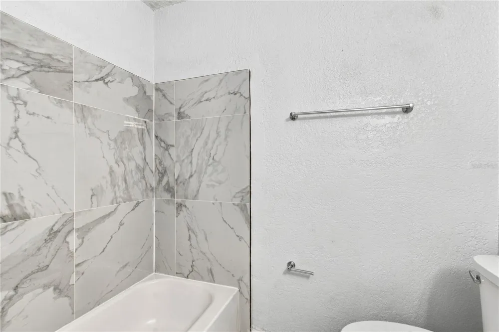 12291 ARMENIA GABLES CIRCLE Tampa, FL 33612