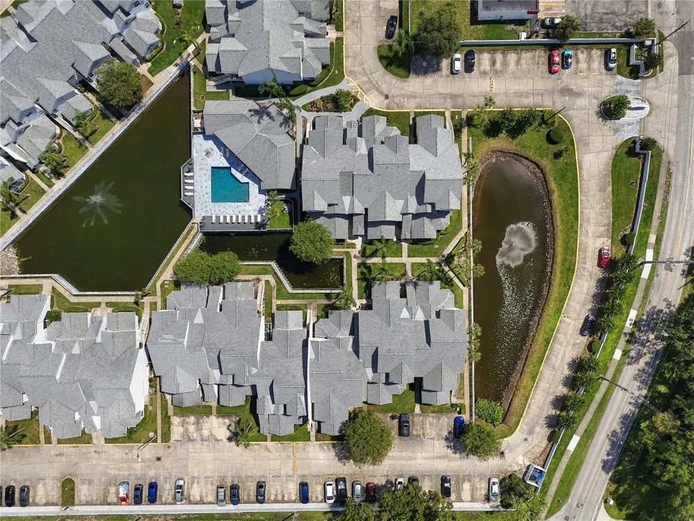 12291 ARMENIA GABLES CIRCLE Tampa, FL 33612