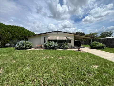 5974 FOXHOLLOW DRIVE