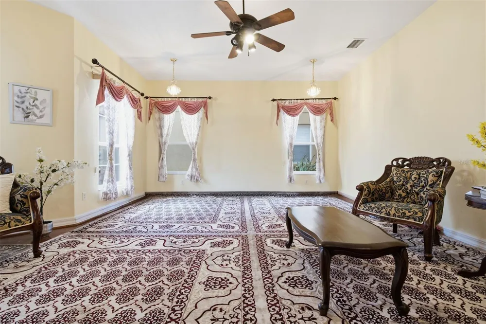 18004 LANAI ISLE DRIVE Tampa, FL 33647