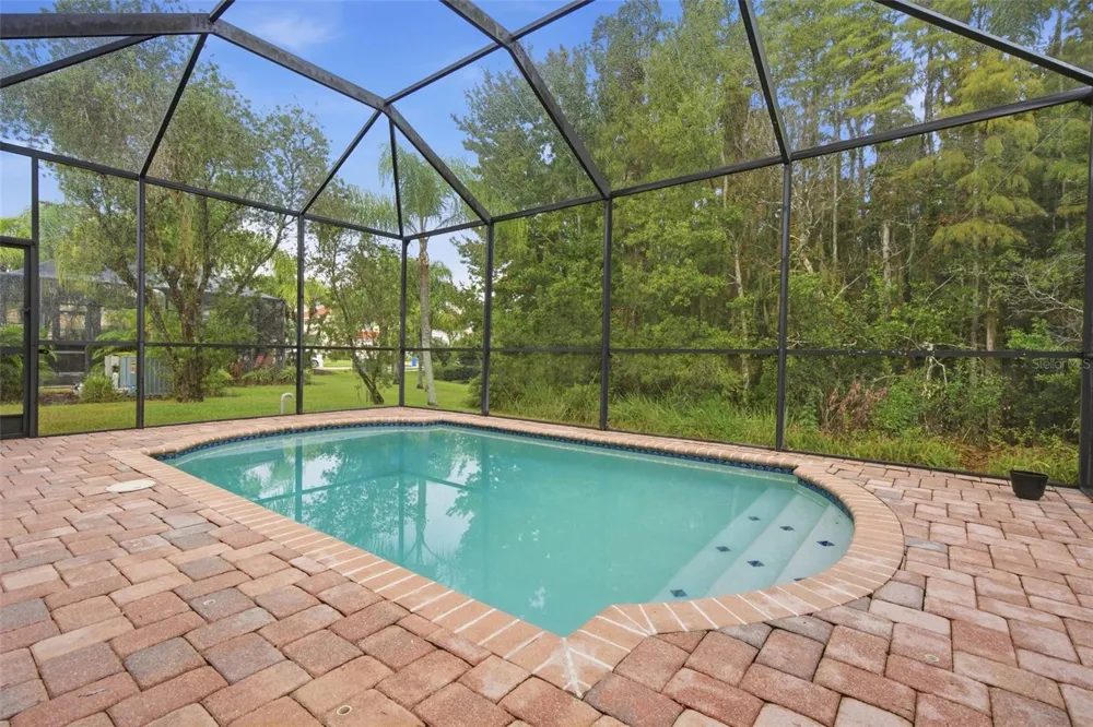 18004 LANAI ISLE DRIVE Tampa, FL 33647