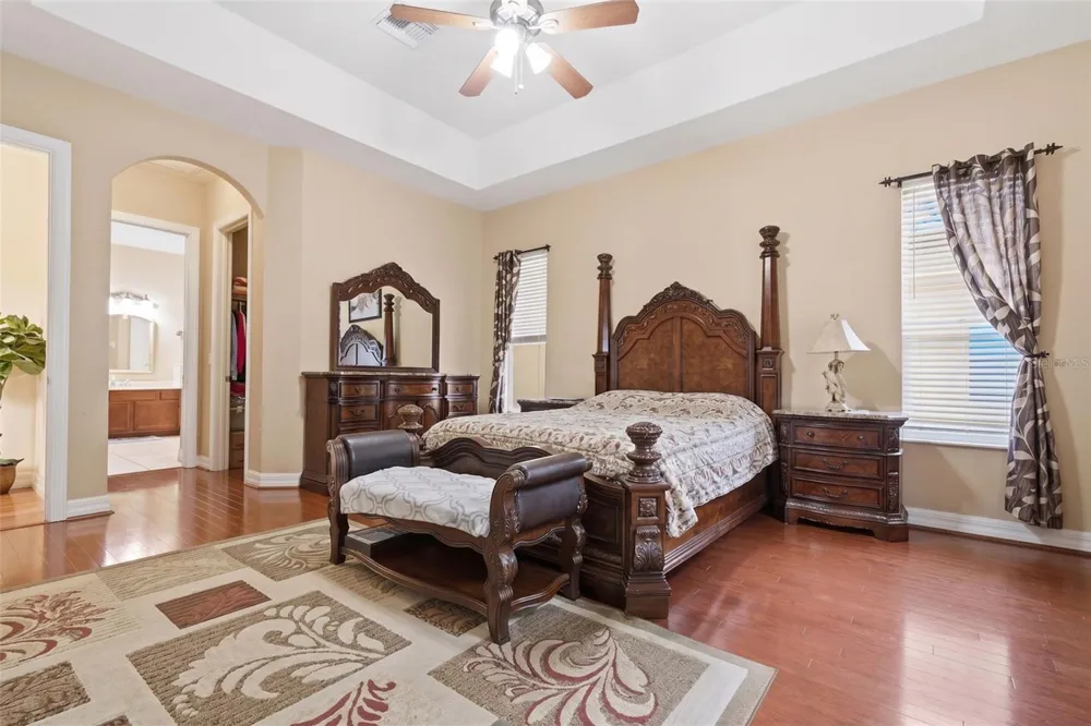18004 LANAI ISLE DRIVE Tampa, FL 33647