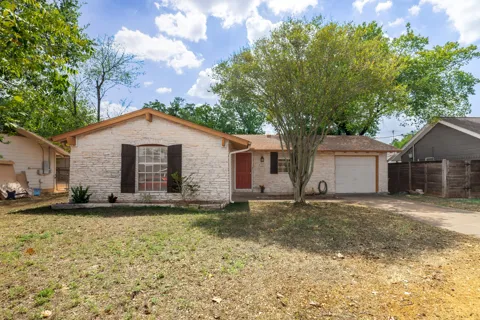 211 E Lisa Drive