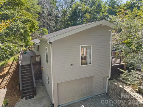 20 Sharpes Cove Road