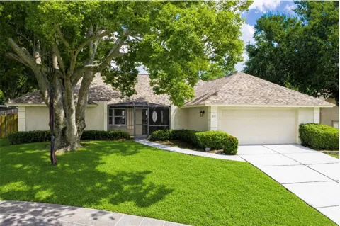 390 MERAVAN COURT