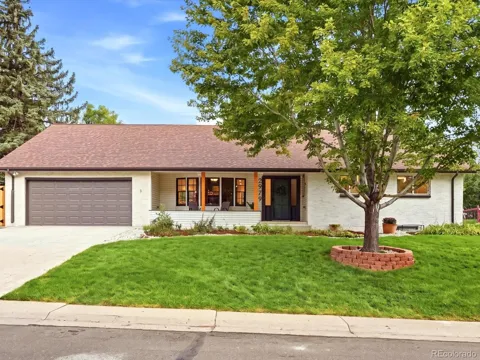 2979 Robb Circle