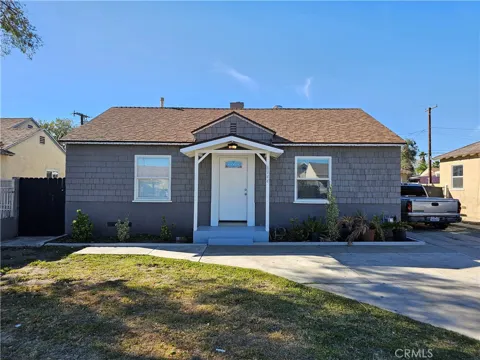 8844 Emerald Avenue