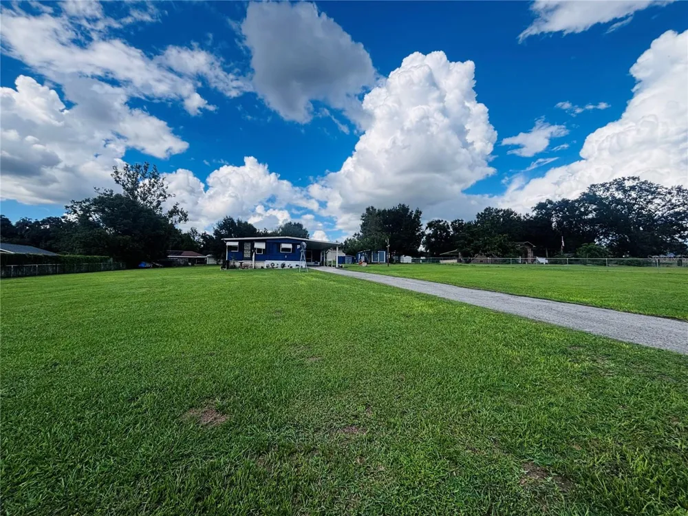 37305 NORTHSIDE DRIVE Zephyrhills, FL 33541