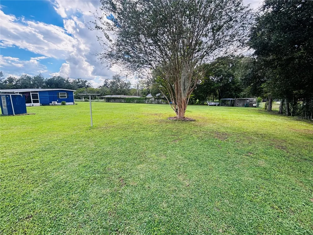 37305 NORTHSIDE DRIVE Zephyrhills, FL 33541