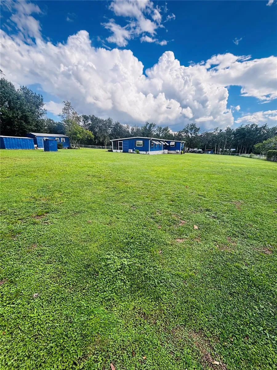 37305 NORTHSIDE DRIVE Zephyrhills, FL 33541
