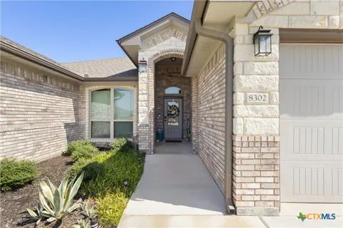 8302 Grayson Trail
